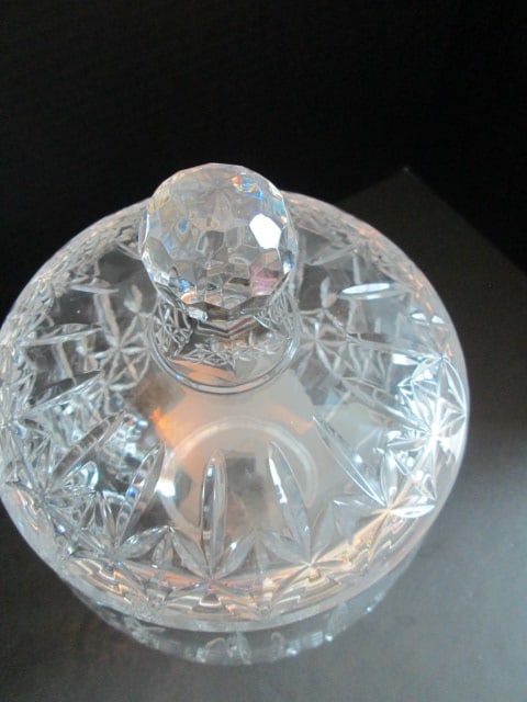 Large Crystal Hand Cut Biscuit/Cookie Jar with Faceted Globe Finial - 4