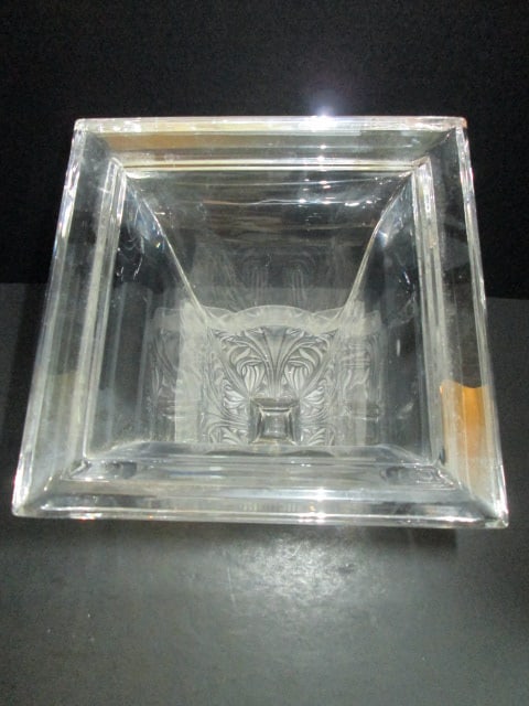 FK German Genuine Lead Crystal Neoclassical Style Pedestal Urn Vase with Frosted Acanthus Leaves - 3
