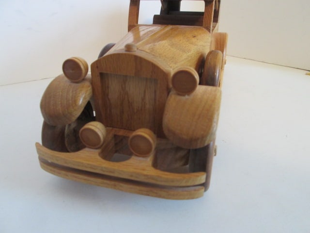 Leonard Signed Oak Tree Crafts Hand Crafted Sedan Touring Car - 3