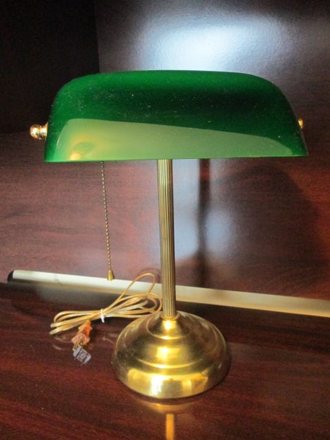 Brass Banker's Lamp: 15"h, Local Pickup Only