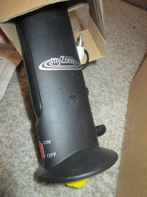 New Old Stock myZone Wireless TV Headphones - 3