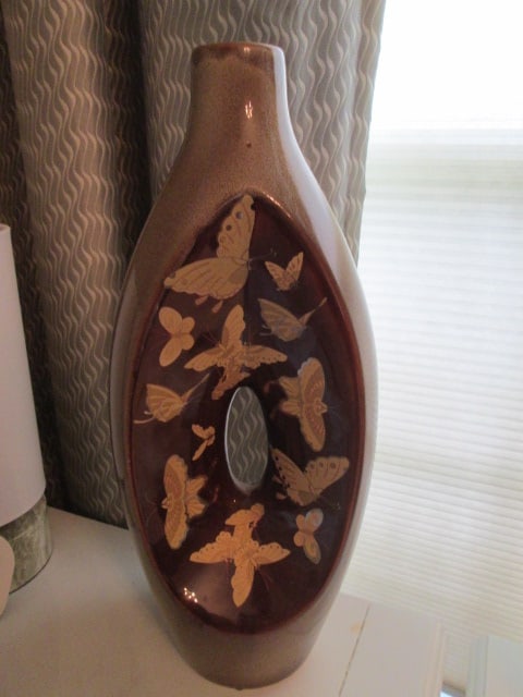 Tall Contemporary Openwork Gilt Butterfly Floor Vase: 18 1/2"h