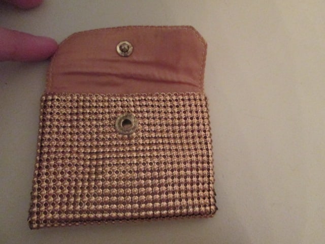 Three Vintage Powder Compacts and Gold Metal Mesh Coin Purse - 2