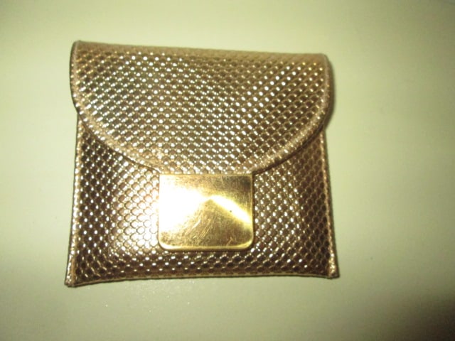 Three Vintage Powder Compacts and Gold Metal Mesh Coin Purse - 3