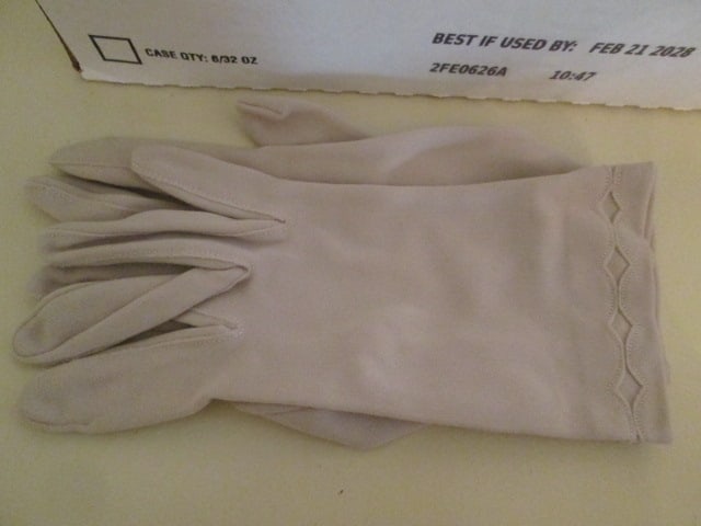 Vintage Ladies Gloves, Vintage Occasion Hat, Woven Beaded Jacket, Handkerchief - 4