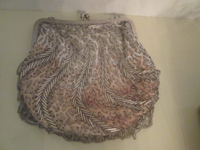 Three Vintage Beaded Evening Bags Made in Hong Kong, Japan - 4