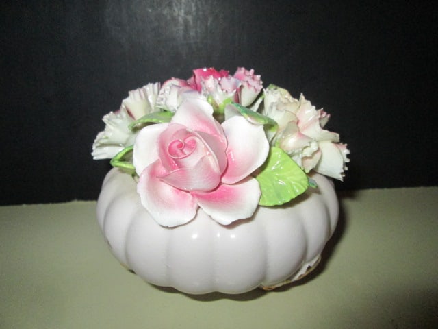 Two Porcelain Trinket Boxes with Floral Motifs, Two Bon China Flower Bouquets and - 4