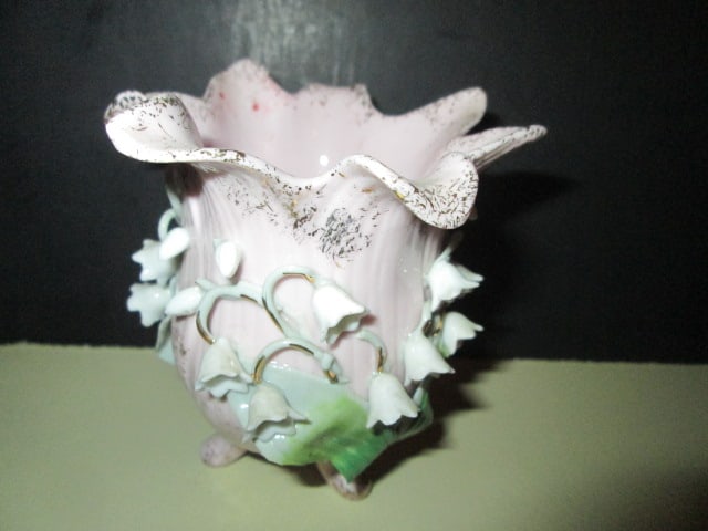 Two Porcelain Trinket Boxes with Floral Motifs, Two Bon China Flower Bouquets and - 5