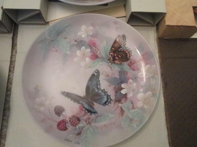 W.L. George and Knowles Collector Plates - 5