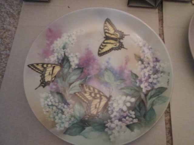 W.L. George and Knowles Collector Plates - 7