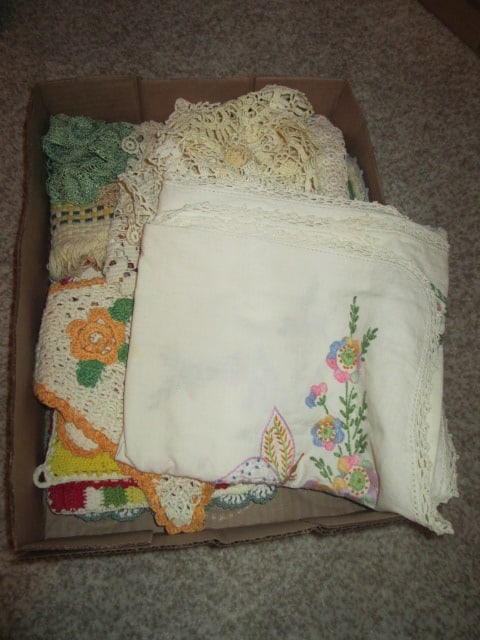 Grouping of Vintage Hand Tatted and Embroidered Doilies (1 of 6)