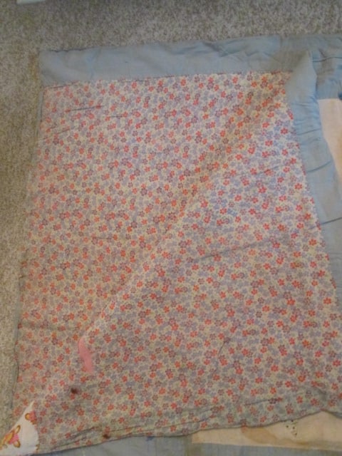 Antique Hand Stitched Pinwheel Pattern Quilt - 6