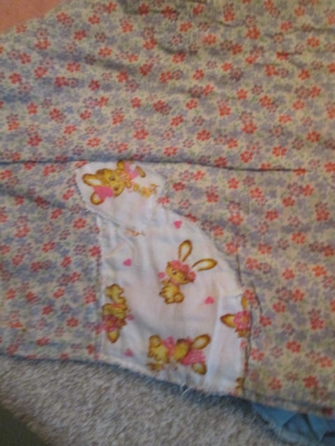 Antique Hand Stitched Pinwheel Pattern Quilt - 7
