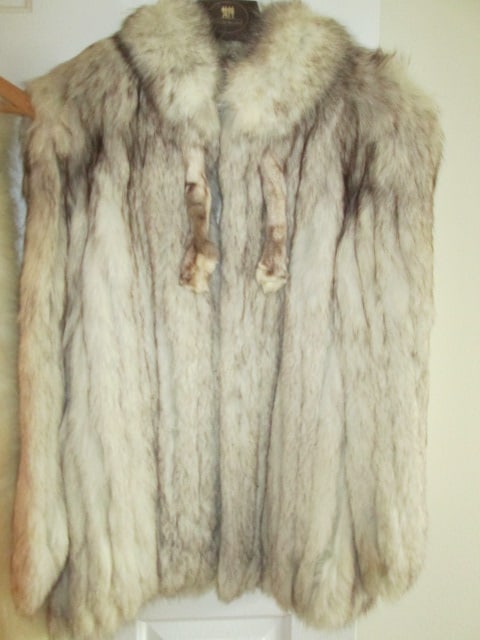 Vintage Norwegian Blue Fox Fur Jacket with Attached Natural Fur Paws at Collar (1 of 5)
