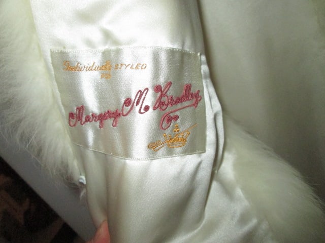 Vintage Ivory/Cream Fur Shoulder Wrap Stole - 3