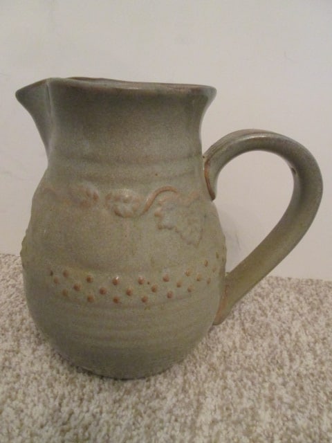 Turned Pottery Pitcher with Applied Handle: 7 1/4"h