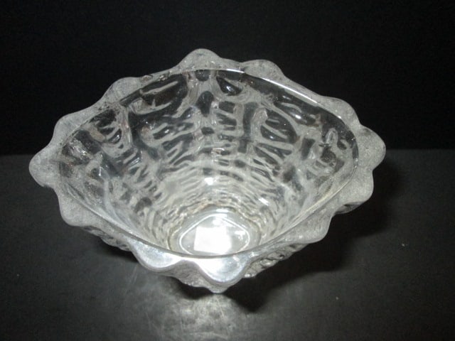 Mikasa "Frostfire" Vase - 2
