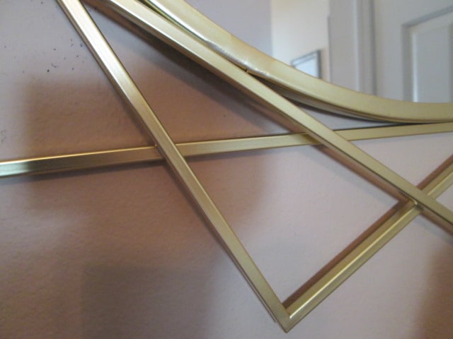 Contemporary Gold Geometric Sunburst Style Wall Mirror - 3