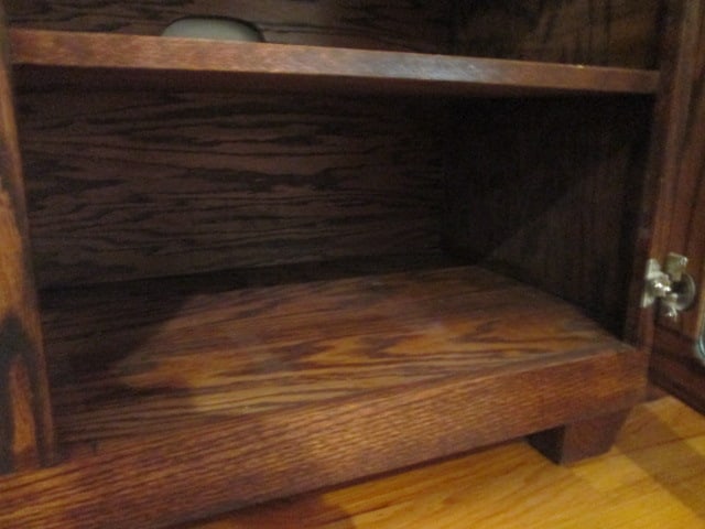 Traditional Oak Console with Leaded Glass Doors and Bowfront Marble Top - 4