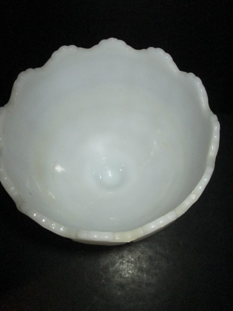 Midcentury Milk Glass and White Glass Footed Centerpiece Bowls, Pedestal Vase and Planter - 5