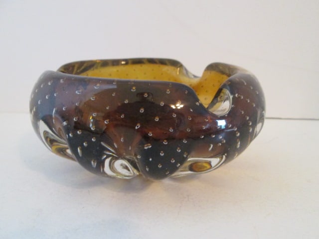 Midcentury Brown Art Glass Optic Ashtray with Controlled Bubbles: 6 1/4"dia x 3"h, polished ground pontil
