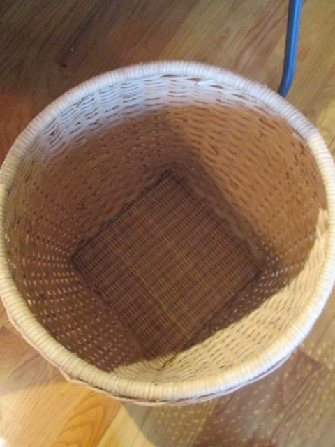 Lidded Woven Hamper/Blanket Basket with Beaded Tassel Woven Lover's Knot Finial - 3