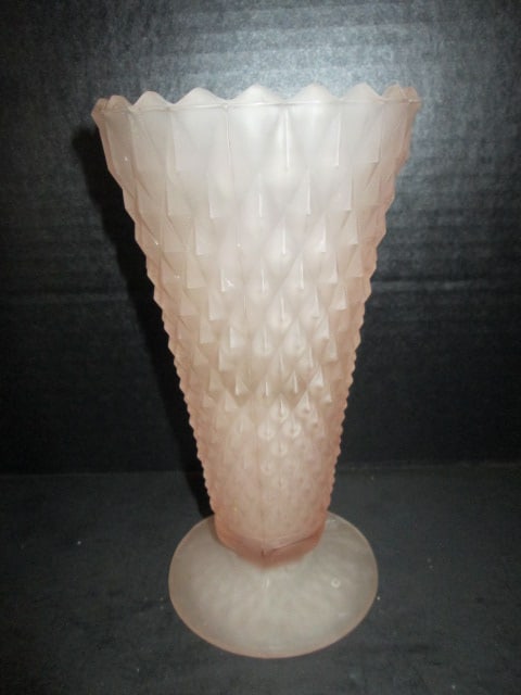 Five Porcelain and Glass Vases - 7