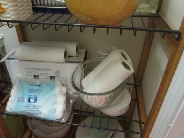 Pantry Contents-Plastic Ware, Mugs, Cabinet Organizers, Waste Baskets, Glass Ware, etc. - 9