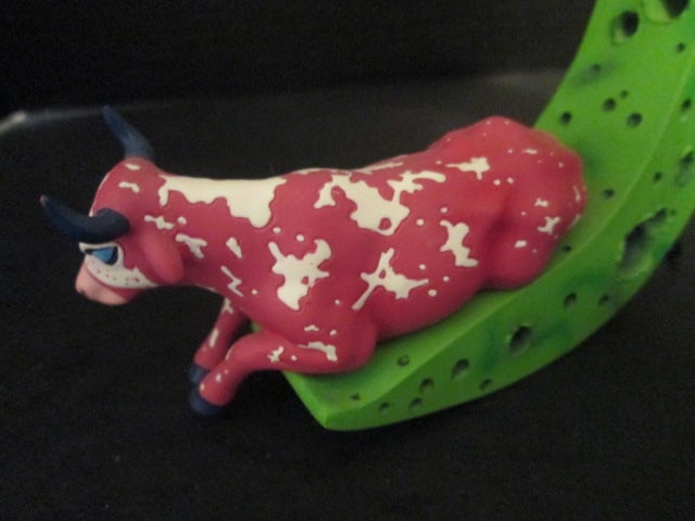 2002 Cow Parade "Mooon Dreams" Figurine - 4