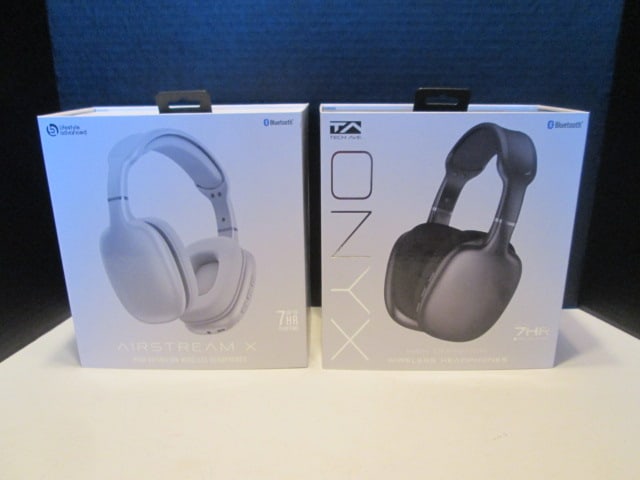 Two Pair of Lifestyle Advanced Bluetooth Wireless Headphones New in Box: .