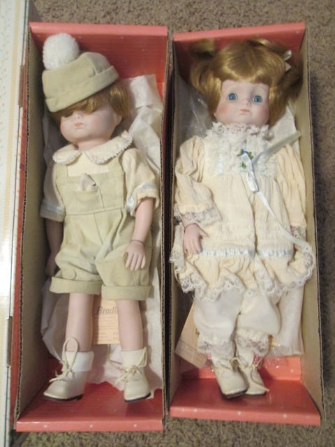 Four Porcelain Collector Dolls in Original Boxes - 2