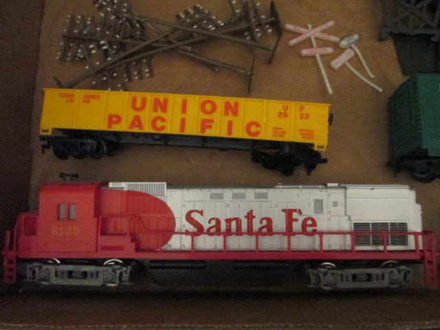 Tyco "S" Scale Electric Train Set - 2