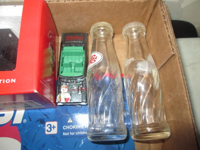 Coca-Cola and Pepsi Scaled Die Cast Cars and Set of Pepsi-Cola Bottle Shakers - 3