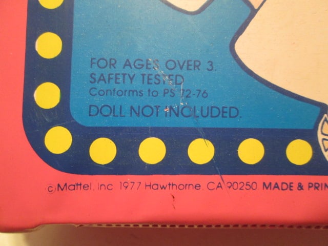 1977Mattel Barbie Fashion Doll Case with Barbie Dolls and Accessories - 3