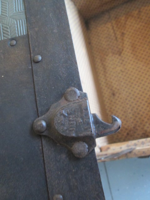 Antique Dome Top Steamer Trunk - 13