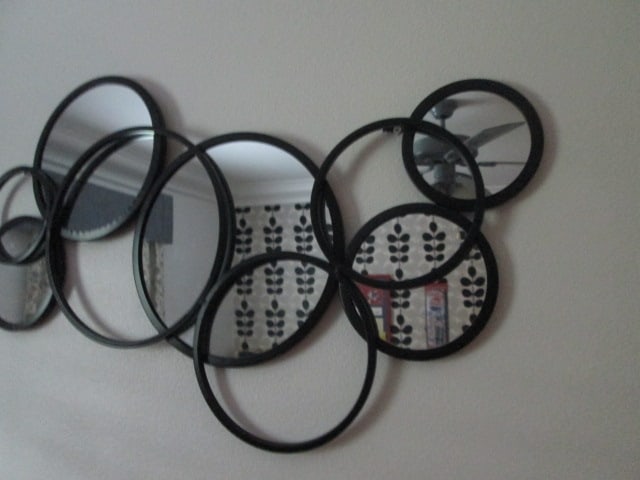 Black Metal Frame Interlacing Circle Wall Mirror - 3