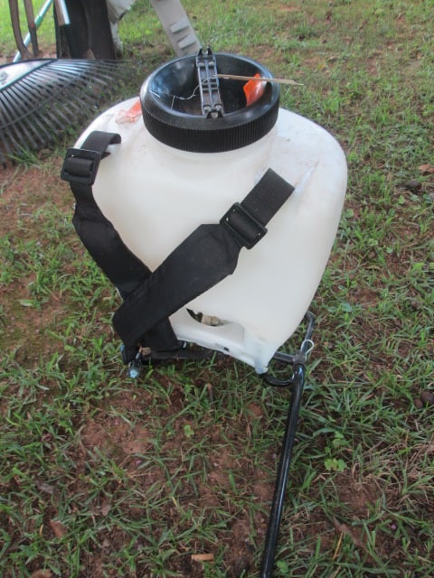 RL Pro Flo Model 615 Backpack Sprayer - 3