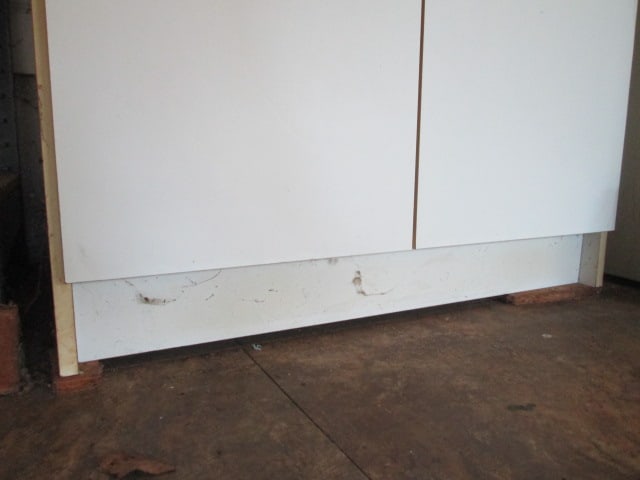 White 2 Door Storage Cabinet with Hanging Rod - 6