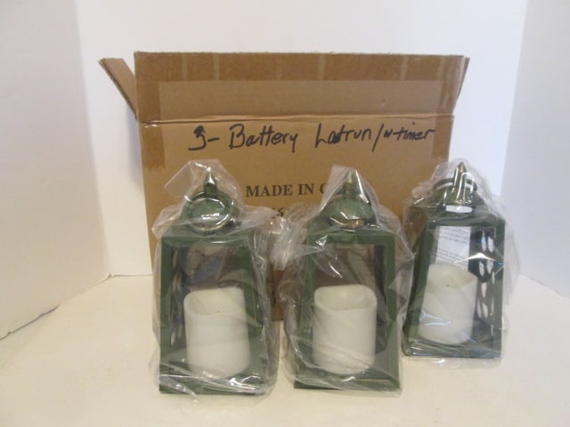 Set of 3 Flameless LED Pear/Apple Motif Lanterns in Original Box: appear new in box