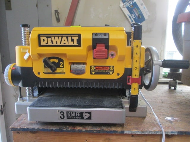 DeWalt 13" Cut Electric Planer - 2