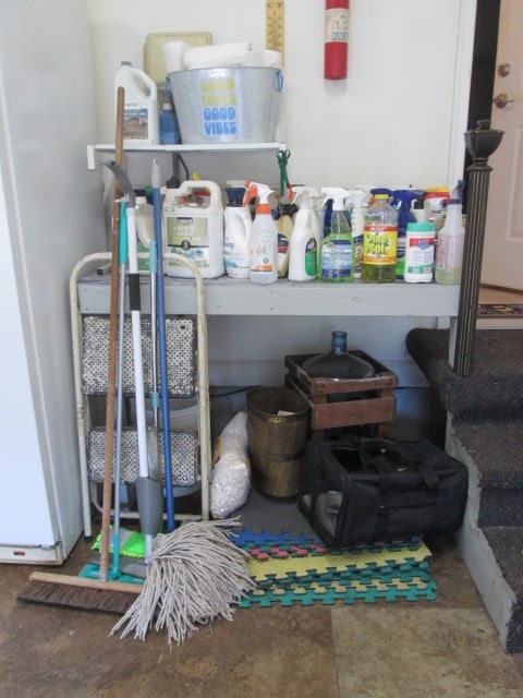 Cleaning Lot-Cosco Folding Step Stool, Canvas Pet Carrier, Interlocking Foam Floor Mats,: Floor Mops/Cleaners, House Hold Chemical Cleaners, etc. See all pictures and preview, Bring Boxes-No Shipping, Local Pickup Only