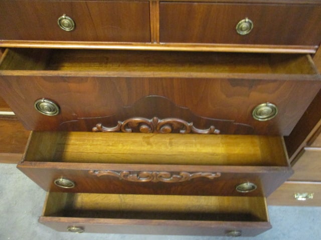 Vintage Mather Furniture Company Carved Walnut Veneer 5-Drawer Chest - 6