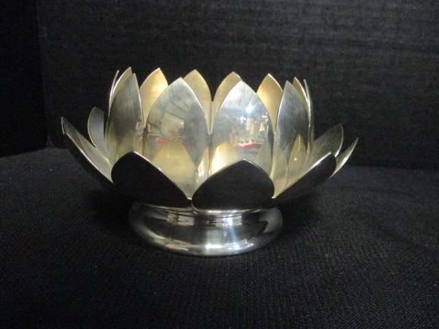Mid Century Modern Reed & Barton Silverplated Lotus Flower Bowl - 2