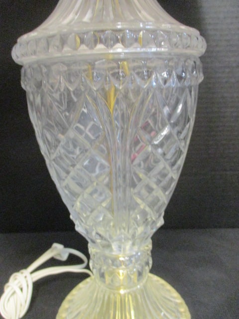 Vintage Crystal and Brass Table Lamp - 3
