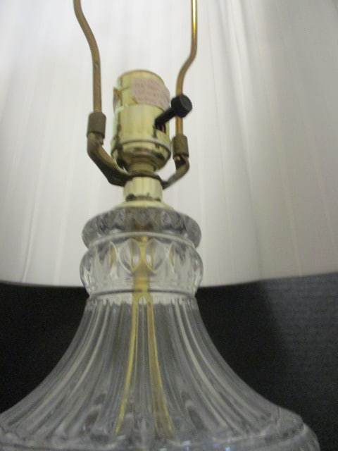 Vintage Crystal and Brass Table Lamp - 4