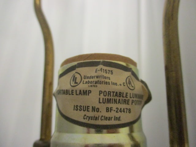 Vintage Crystal and Brass Table Lamp - 7