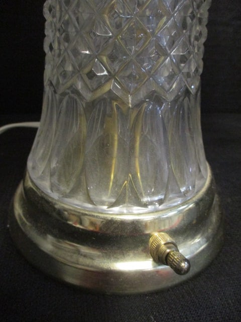 Vintage Crystal and Brass Lamp - 2