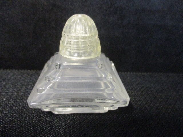 Set of 8 Glass Individual Salt & Pepper Shakers and 1 Art Deco Shaker - 4