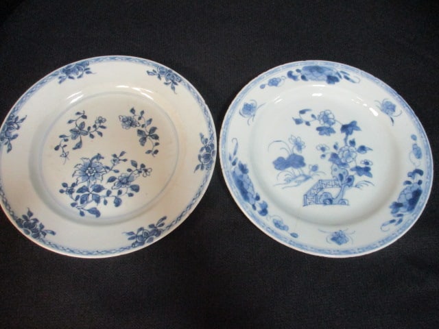 2 Antique 18th Century Chinese Export Black and White Plates: 9" each, chip