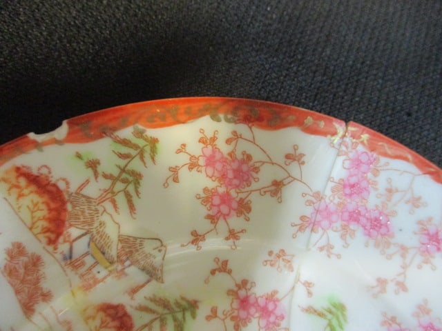 6 Vintage Japanese and Chinese Porcelain Plates - 8